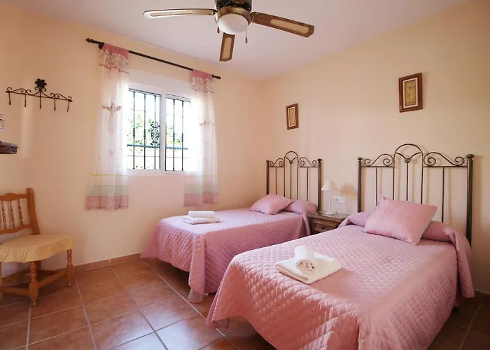 Conchi By Spainsunrentals 1091